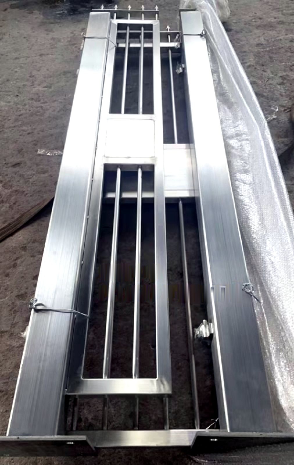 Stainless-steel gates — Tak Nga Secondary School, Hong Kong